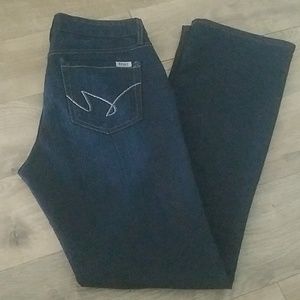 Cruel girl hannah Jean's